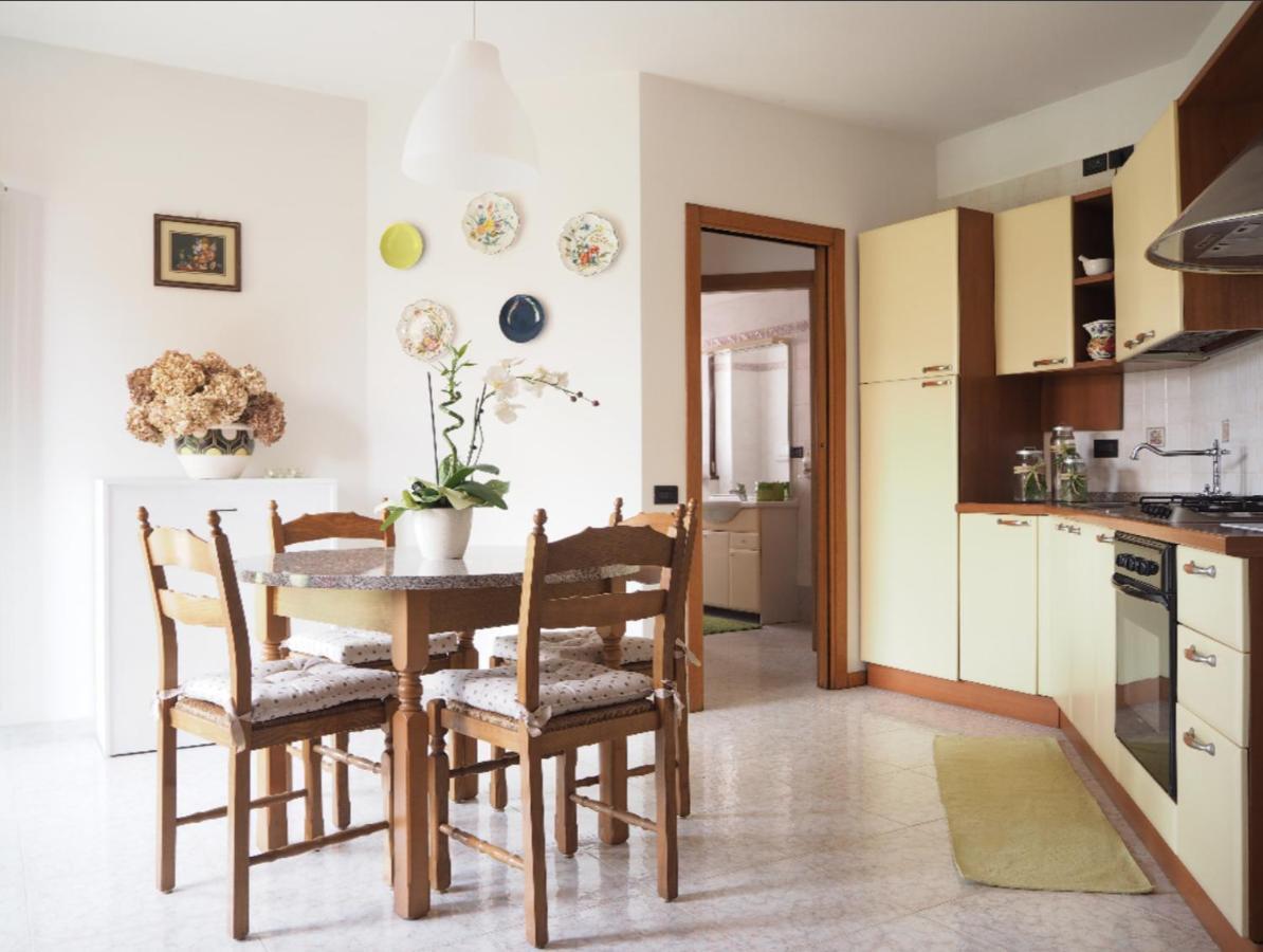 Casa Con Vista Forte - Tra Lago E Monti Rivoli Veronese Bagian luar foto